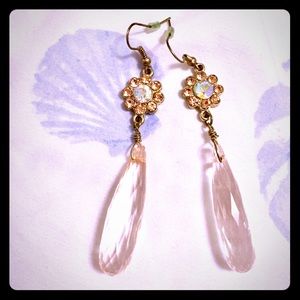 Cute pink flower crystal dangle earrings